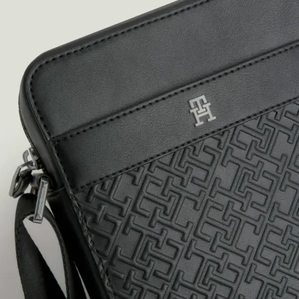 tommy hilfiger Ανδρική Τσάντα Ώμου / Χιαστί am0am11534 bds Μαύρο