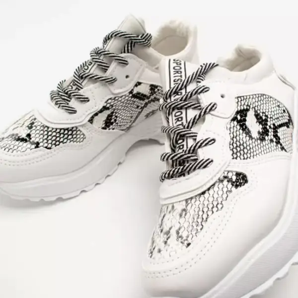 Luigi - Γυναικεία Sneakers με Λεπτομέρεια Snake Print 3877704 Λευκό 3877704