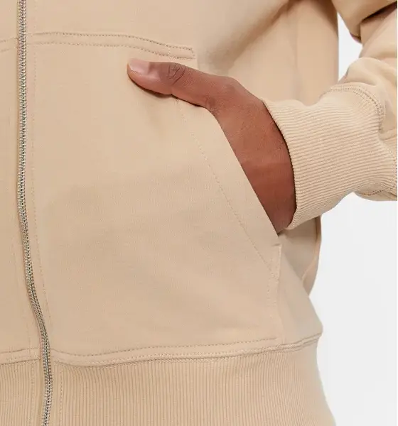 Calvin Klein - Ανδρική Ζακέτα Badge HWK Zip-Through με Φερμουάρ και Κουκούλα Regular Fit J30J324956-ΑΑΤ Μπεζ