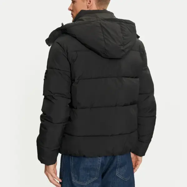 Calvin Klein - Ανδρικό Μπουφάν Essentials Non Down Jacket J30J326104-BEH Μαύρο J30J326104-BEH