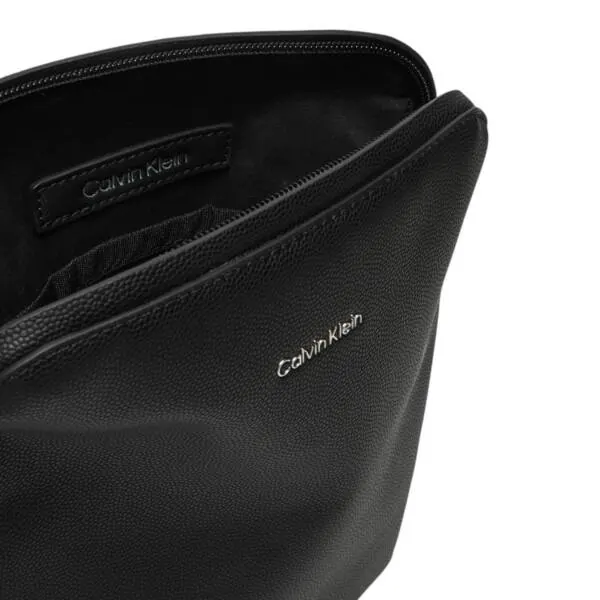 Calvin Klein - Ανδρική Τσάντα Ώμου / Χιαστί Ck Must Flatpack K50K512767-BEH Μαύρο K50K512767-BEH