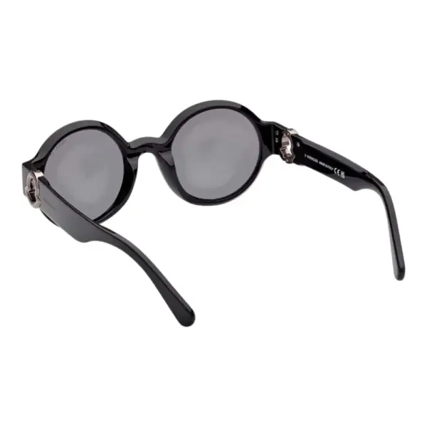 Moncler - Γυναικεία Γυαλιά Ηλίου ML0243S-01A με Μαύρο Κοκκάλινο Σκελετό και Γκρι Ντεγκραντέ ML0243S-01A