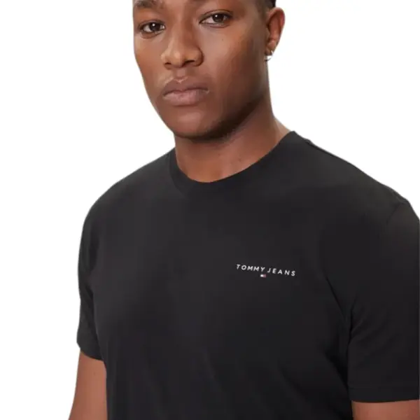Tommy Hilfiger - Ανδρικό T-shirt Linear Chest Slim Fit DM0DM21780-BDS Μαύρο DM0DM21780-BDS