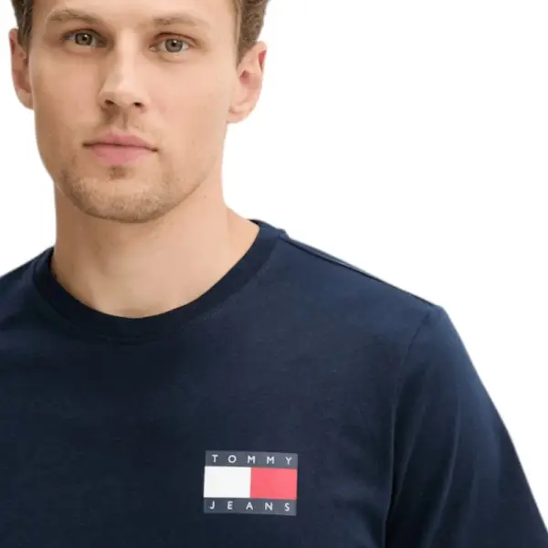 Tommy Hilfiger - Ανδρικό T-shirt Th Essential Flag Tee Regular Fit DM0DM20740-C1G Μπλε Σκούρο DM0DM20740-C1G