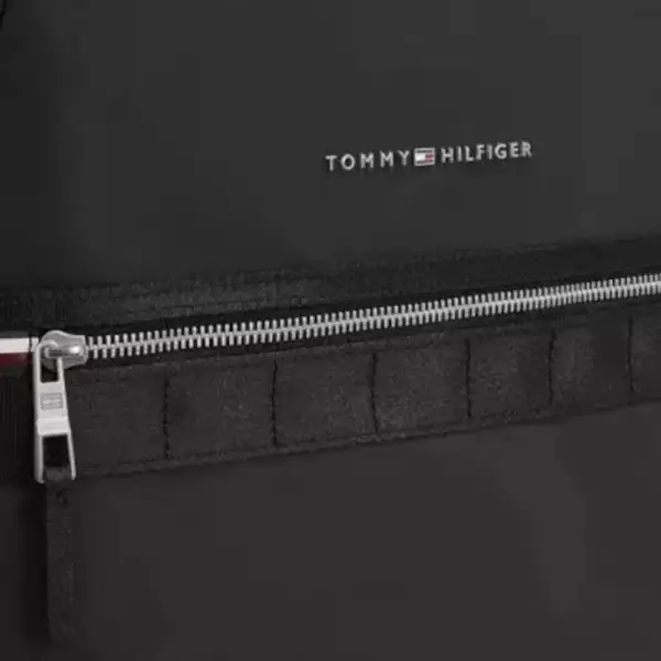 Tommy Hilfiger - Ανδρικό Σακίδιο Th Elevated Nylon Backpack AM0AM11573-BDS Μαύρο AM0AM11573-BDS