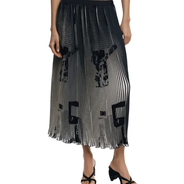 Desigual - Φούστα Newspapers Regular Fit 25WWFW09-2000 Μαύρο 25WWFW09-2000