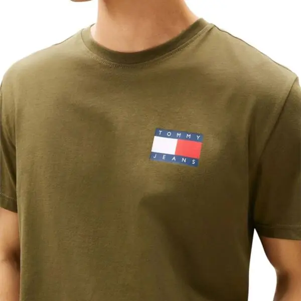 Tommy Hilfiger - Ανδρικό T-shirt Th Essential Flag Tee Regular Fit DM0DM20740-GY1 Λαδί DM0DM20740-GY1
