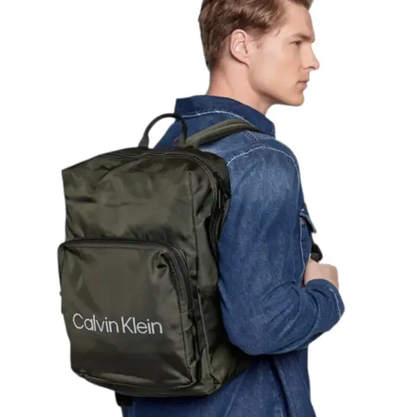 Calvin Klein - Ανδρικό Σακίδιο Πλάτης Ck Must Squared Campus Bp Rtw K50K510004-MRZ Λαδί K50K510004-MRZ