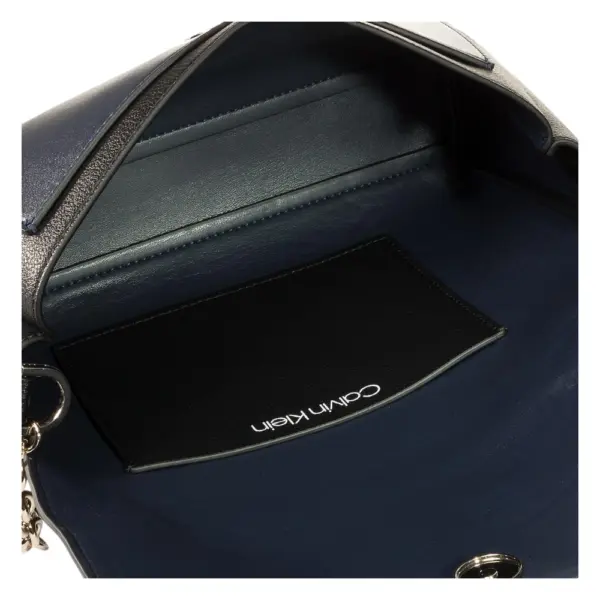 Calvin Klein - Γυναικεία Τσάντα Disc Top Handle Satchel K60K606509-BAX Μαύρο K60K606509-BAX
