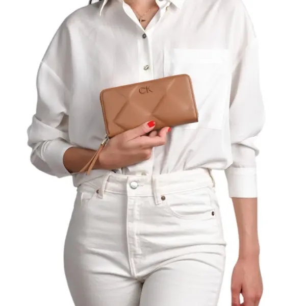 Calvin Klein - Γυναικείο Πορτοφόλι Ck Zip Around K60K610774-GA5 Καφέ K60K610774-GA5