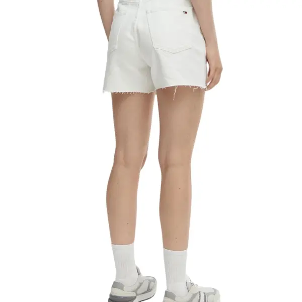 Tommy Hilfiger - Γυναικεία Βερμούδα Σορτς Mom Regular Fit DW0DW22695-1D0 Λευκό DW0DW22695-1D0
