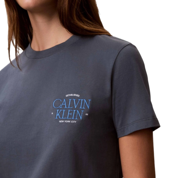 Calvin Klein - Γυναικείο T-Shirt Classic Left Chest Graphic LV047G836G-CEG Γκρι LV047G836G-CEG