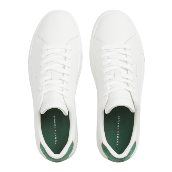 Tommy Hilfiger - Ανδρικά Sneakers Th Court Lth Detail Ess FM0FM05367-0F5 Λευκό/Πράσινο FM0FM05367-0F5
