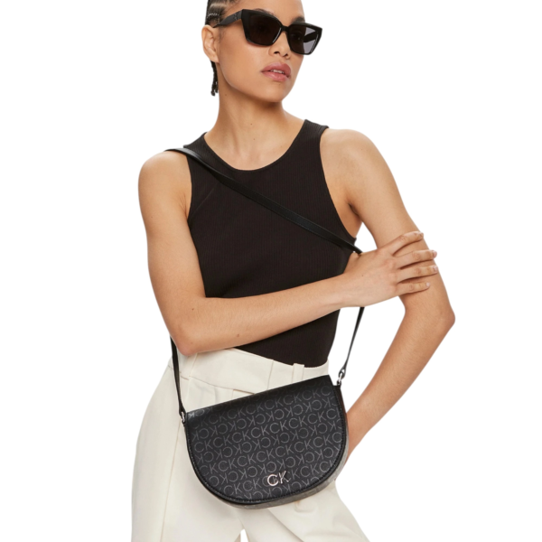 Calvin Klein - Γυναικεία Τσάντα Ώμου Ck Daily Saddle Bag K60K611879-0GJ Μαύρο K60K611879-0GJ