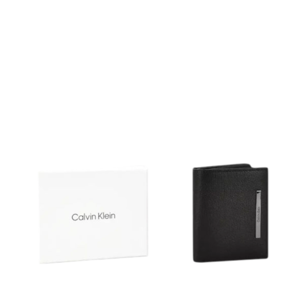 Calvin Klein - Ανδρικό Πορτοφόλι Modern Bar Trifold 6Cc Detach K50K510886-BAX Μαύρο K50K510886-BAX