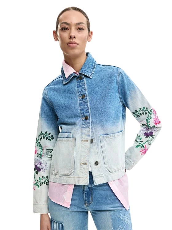 Desigual - Γυναικείο Τζιν Μπουφάν Dakota 26SWED16-5053 Μπλε (5) Desigual - Γυναικείο Τζιν Μπουφάν Dakota 26SWED16-5053 Μπλε 26SWED16-5053
