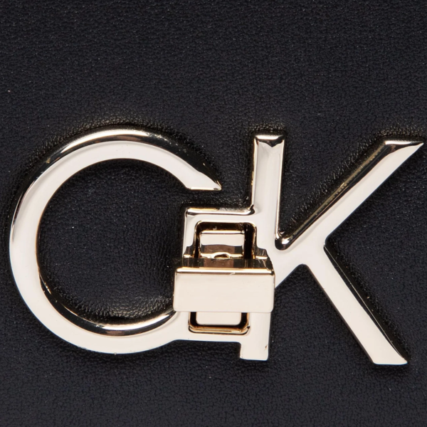 Calvin Klein - Γυναικεία Τσάντα Ώμου Ck Re-Lock Saddle Bag K60K609871-BAX Μαύρο K60K609871-BAX