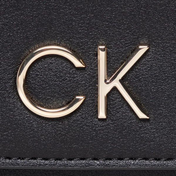 Calvin Klein - Γυναικεία Τσάντα Χιαστί Re-Lock Dbl Xbody W/Flap K60K609620-BAX Μαύρο K60K609620-BAX