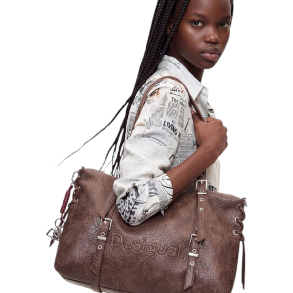Desigual - Γυναικεία Τσάντα Ώμου/ Χιαστί Lanuza New Half Logo 26WAXPAF-6044 Καφέ 26WAXPAF-6044