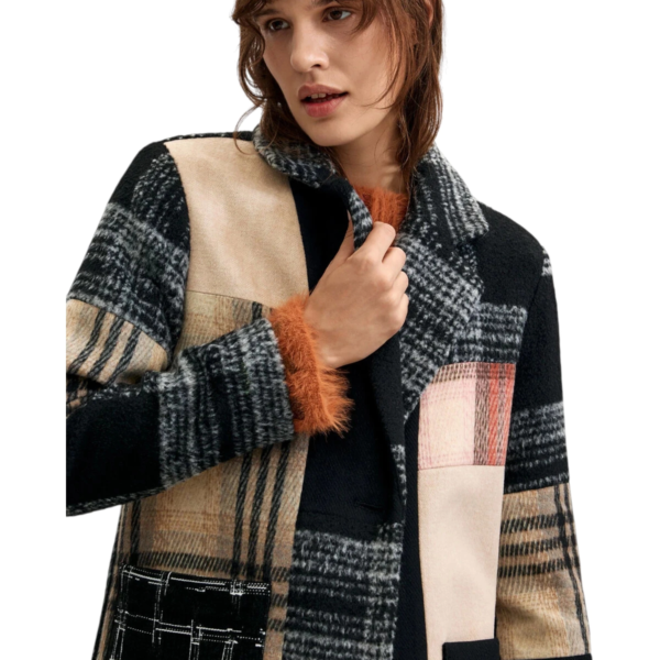 Desigual - Γυναικείο Μακρύ Παλτό Parches 26WWEW23-2000 Μαύρο/Μπεζ 26WWEW23-2000