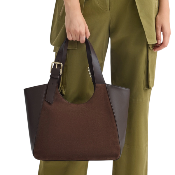 Furla - Γυναικεία Δερμάτινη Τσάντα Ώμου/Χειρός Dora M Tote WB02012-BX4018-3244S Καφέ WB02012-BX4018-3244S